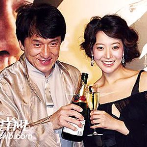 成龙/金喜善 的头像