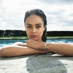 courtney eaton 的头像