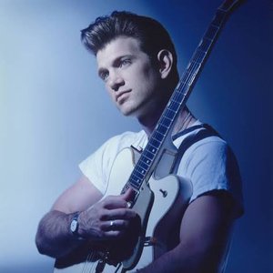 Chris Isaak 的头像