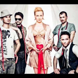 Stereotipi & Manuela Brečko 的头像
