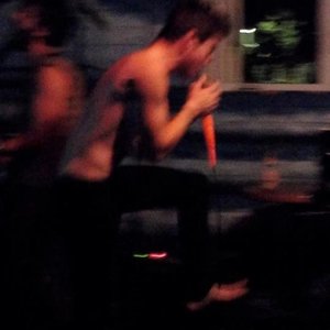 Something Horrible 的头像