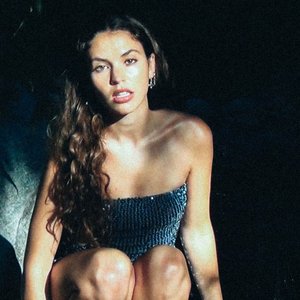 Charlotte MacInnes 的头像