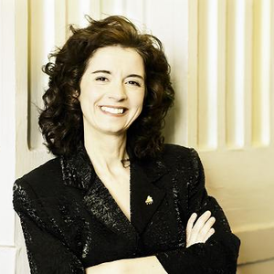 Lorraine Desmarais photo provided by Last.fm