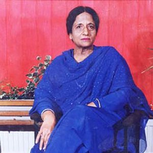 Surinder Kaur için avatar