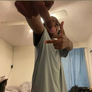 Shini2X 的头像