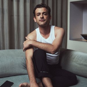 Bryce Vine, Josef Salvat 的头像