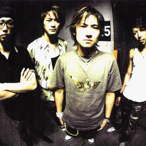 ｌｏｖｅ ｂｉｔｅｓ 的头像