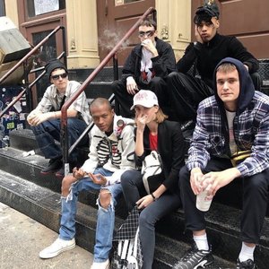 ECCO2K & Thaiboy Digital & Yung Lean 的头像