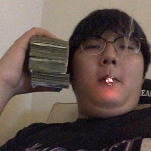 Yung Weej 的头像
