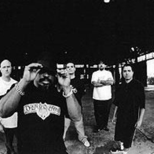 SX-10 photo provided by Last.fm