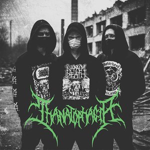 “Thanatophagia”的封面