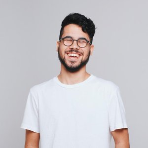 Eli Abraham 的头像