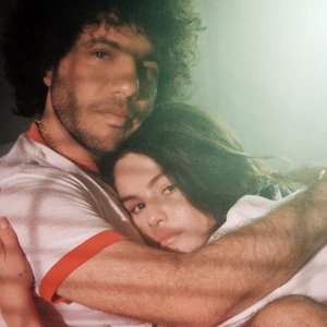 Selena Gomez & benny blanco 的头像