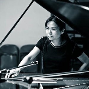 Satoko Fujii New Trio 的头像