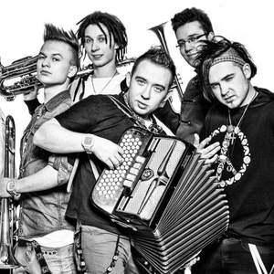 Enej photo provided by Last.fm