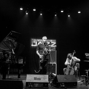 Rodrigo Amado Motion Trio & Alexander von Schlippenbach 的头像