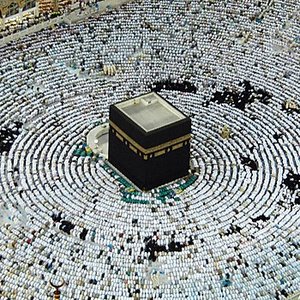 “القران الكريم كاملا”的封面