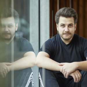 Simon Oslender 的头像