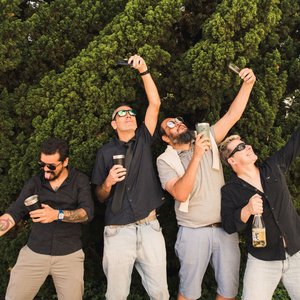 Avatar for Garagem Dinossauro