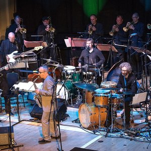 Frankfurt Radio Big Band 的头像