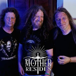 Mother Resides 的头像