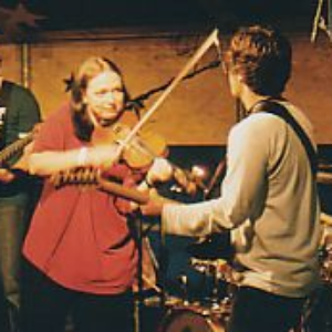 Fenja Menja photo provided by Last.fm