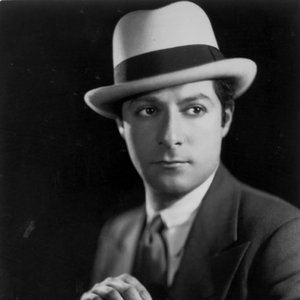 George Jessel 的头像