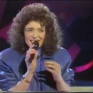 Julie Finney 的头像