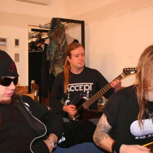 Alexi, Janne And Roope 的头像