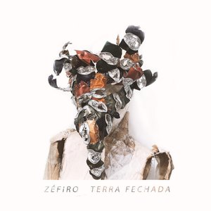 Terra Fechada