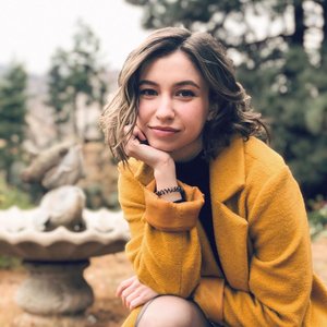 Katelyn Nacon のアバター