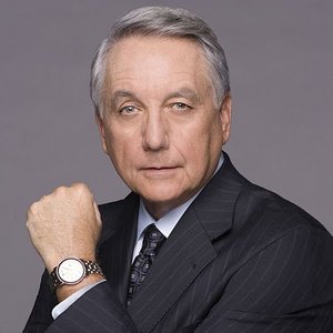 “Bob Gunton”的封面