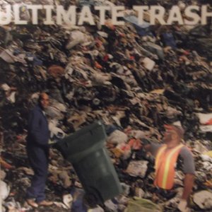“Ultimate TRASH”的封面