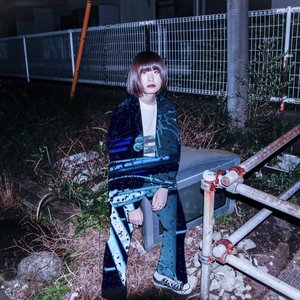 週末について。 的头像