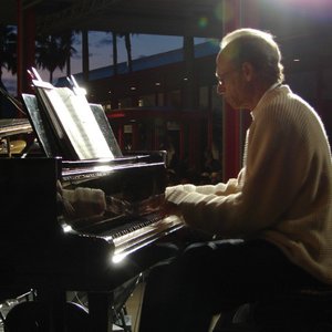 Larry Karush 的头像