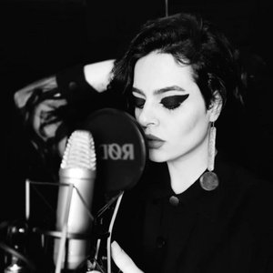 Maria ماریا 的头像