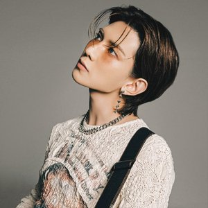 Yeosang 的头像