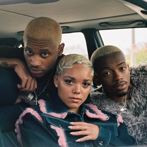 Avatar for grouptherapy., Jadagrace, Swim, TJOnline