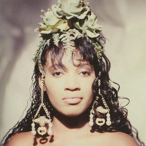 Bild för 'Alisa Randolph'