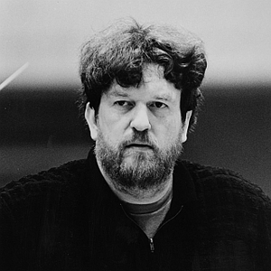 Oliver Knussen photo provided by Last.fm