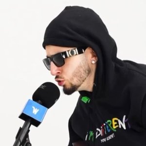 “Snowd4y”的封面