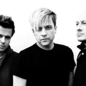 Otra puse photo provided by Last.fm