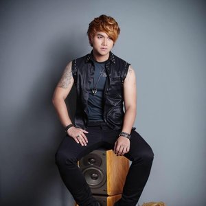 D Phyo 的头像