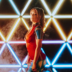 Becky Hill feat. Shift K3Y 的头像