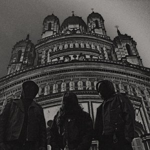 Aparthiva Raktadhara 的头像