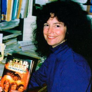 Kathy Tyers 的头像
