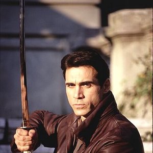 Adrian Paul のアバター