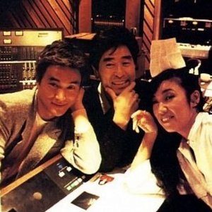 松任谷由実, 小田 和正 & 財津和夫 的头像