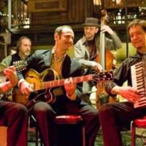 Awatar dla Dan Newton's Cafe Accordion Orchestra