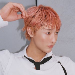 WOODZ のアバター